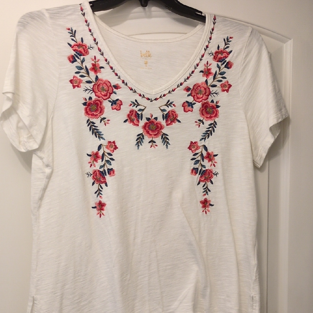 Elle White Tee with Pink Floral Embroidery
